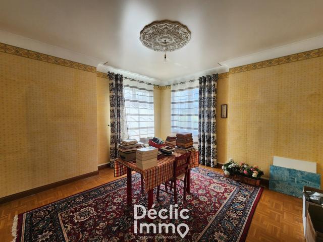 Maison vente à Angoulême, La Couronne