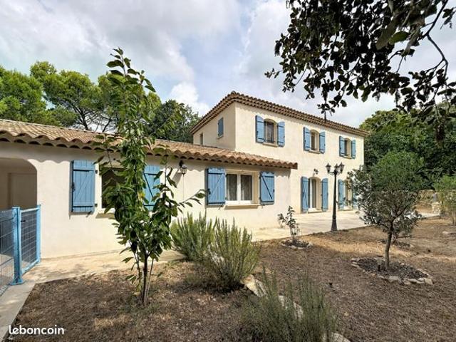 Maison vente à Carpentras, Uchaux