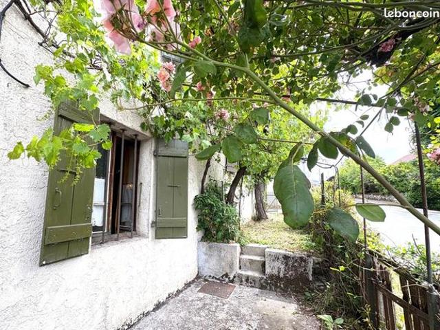 Maison vente à Saint-Claude, Viry