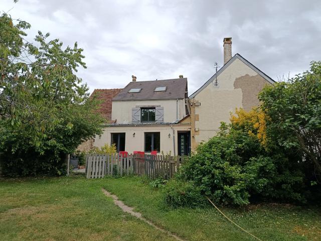 Maison vente à Saint-Amand-Montrond, Nérondes