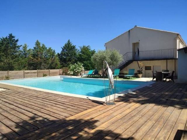 Maison vente à Nîmes, Lussan