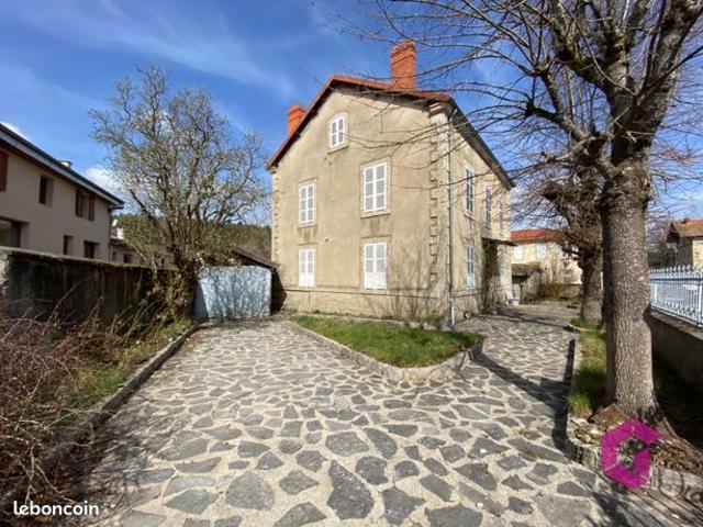 Maison vente à Saint-Alyre-d'Arlanc, Puy-de-Dôme