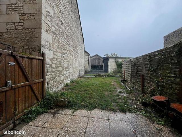 Maison vente à Châtellerault, Monts-sur-guesnes