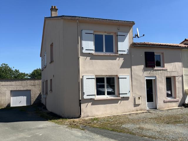 Maison vente à Le Coudrais, Monsireigne