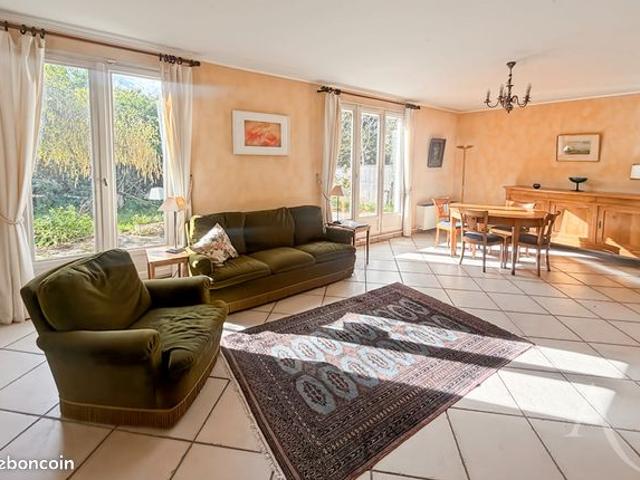Maison vente à Palaiseau, Sainte-geneviève-des-bois