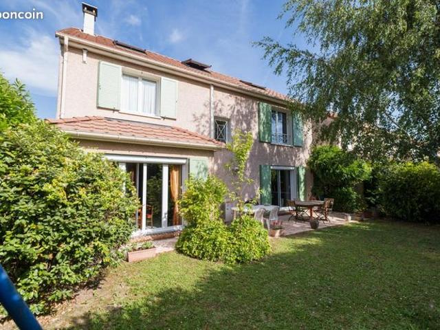 Maison vente à Rambouillet, Elancourt