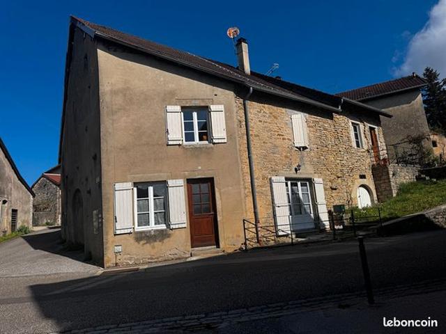 Maison vente à Lons-le-Saunier, Château-chalon