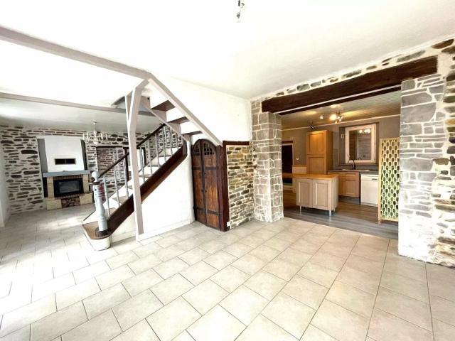 Maison vente à Oloron-Sainte-Marie, Salies-de-béarn