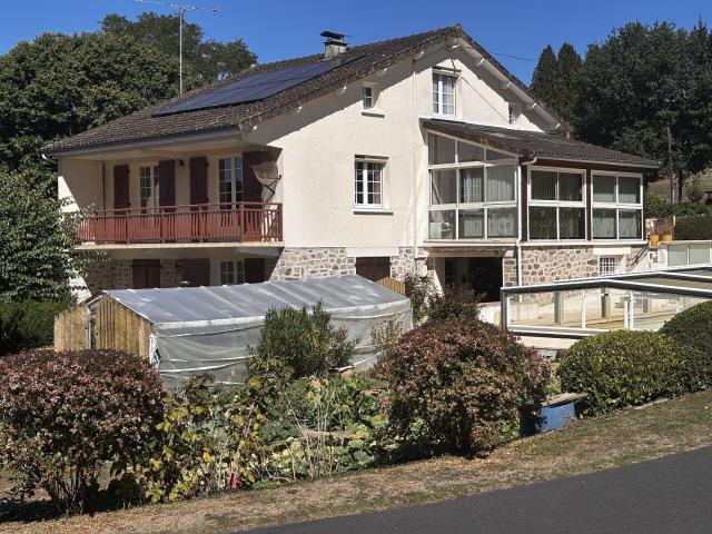 Maison vente à Les Mèzes, Chamberet