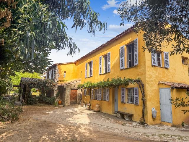 Maison vente à Saint-Laurent-du-Var, Alpes-Maritimes