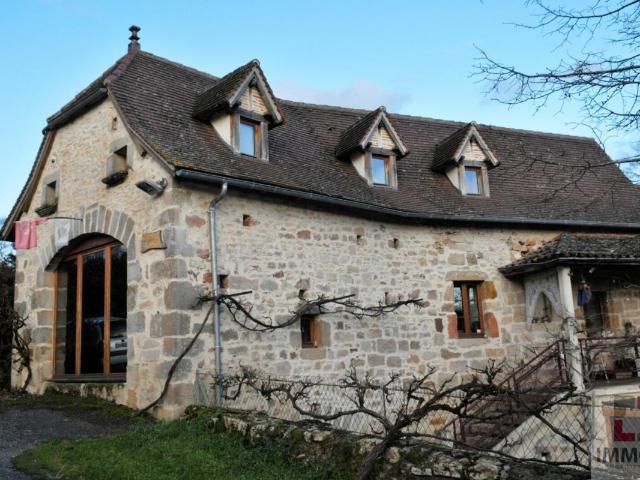 Maison vente à Figeac, Le Bourg