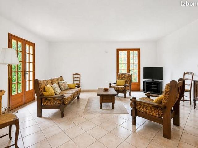 Maison vente à Bergerac, Sainte-foy-de-longas