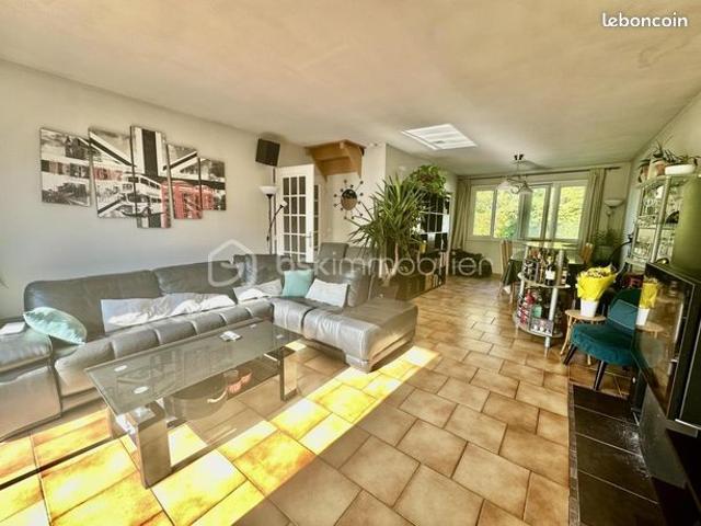Maison vente à Pontoise, Berthenonville