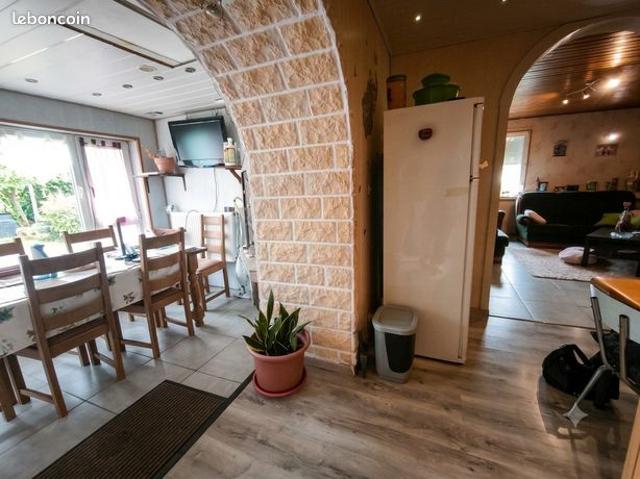 Maison vente à Sarreguemines, Gros-réderching