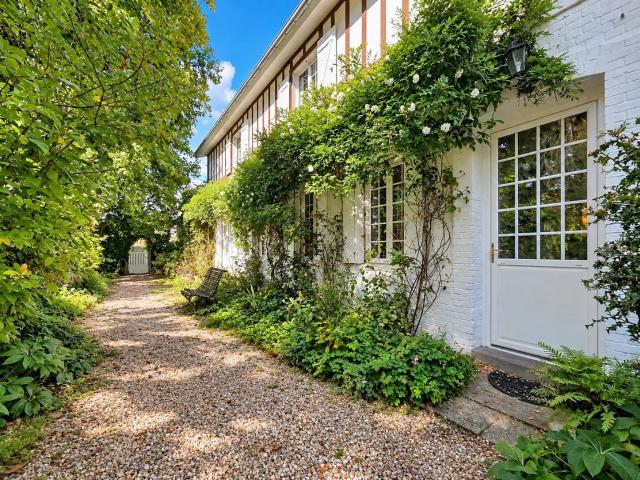 Maison vente à La Neuville-Chant-d'Oisel, Seine-Maritime