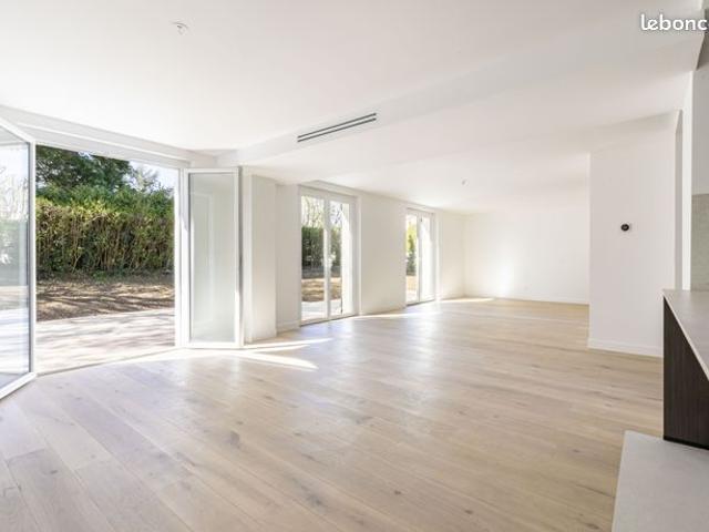 Maison vente à Saint-Germain-en-Laye, L'etang-la-ville