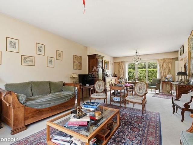 Maison vente à Saint-Germain-en-Laye, Saint-germain-en-laye