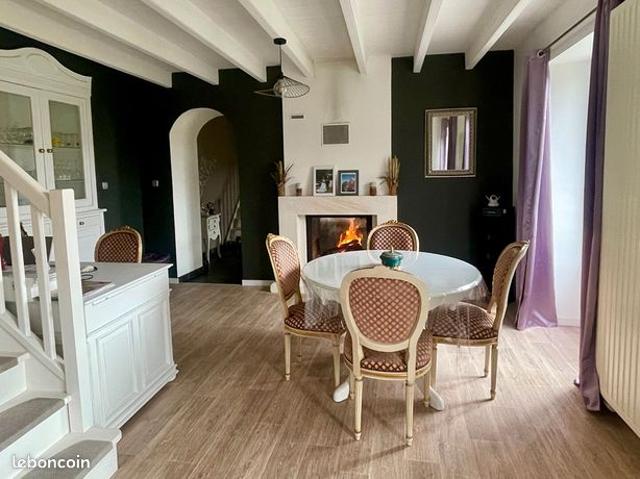 Maison vente à Niort, Villefollet