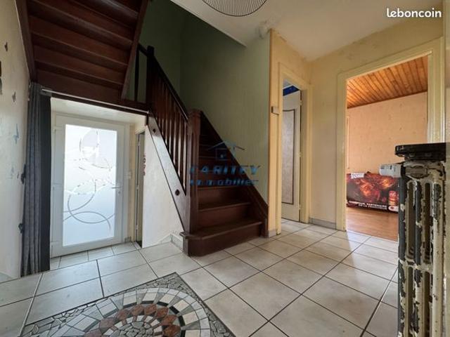 Maison vente à Roanne, Luré