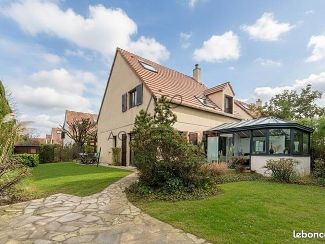 Maison vente à Saint-Germain-en-Laye, Le Pecq
