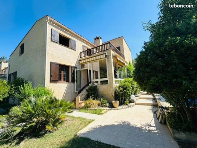 Maison vente à Manosque, Alpes-de-Haute-Provence
