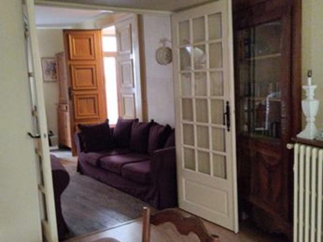 Maison vente à Niort, Chef-boutonne