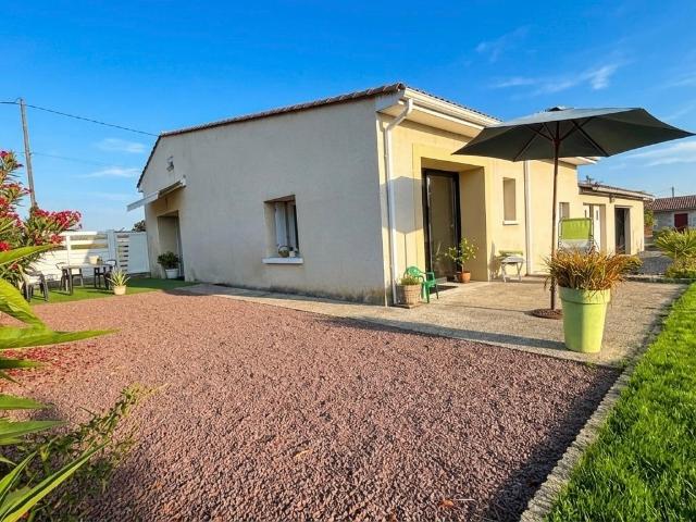 Maison vente à Jonzac, Boscamnant