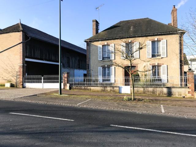 Maison vente à Montargis, Courtenay