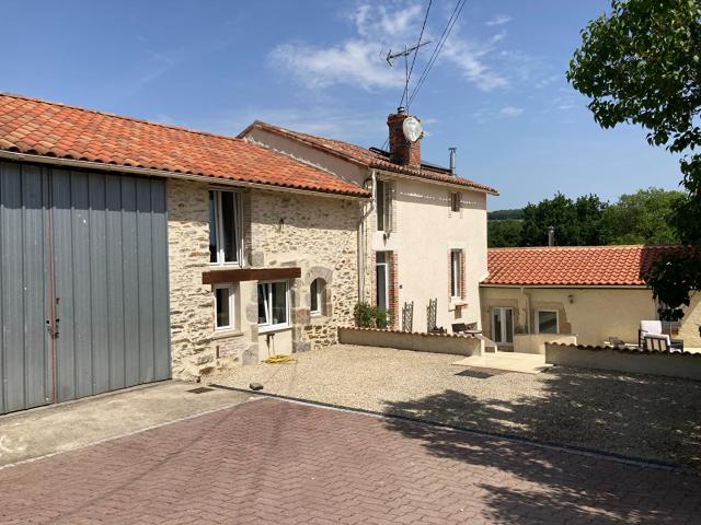 Maison vente à Fontenay-le-Comte, Saint-hilaire-de-voust