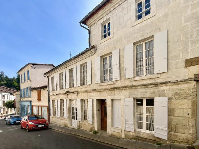 Maison vente à Angoulême, Aubeterre-sur-dronne