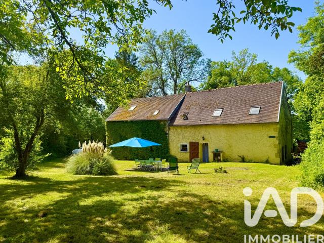 Maison vente à Cosne-Cours-sur-Loire, Saint-amand-en-puisaye