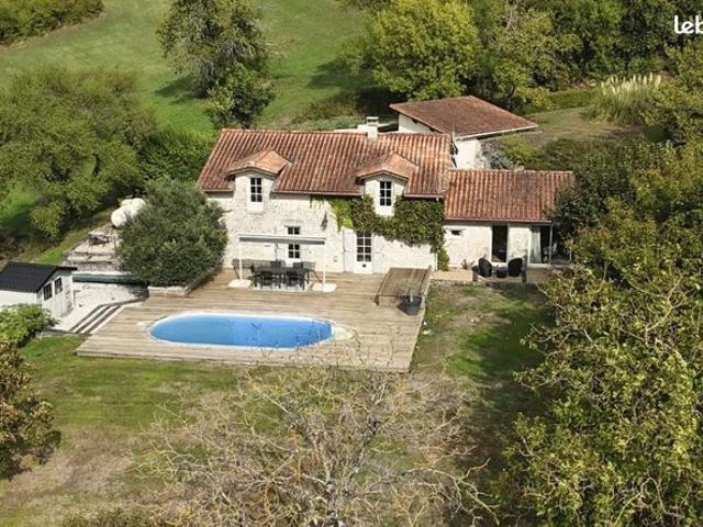 Maison vente à Saint-laurent-des-combes, Charente