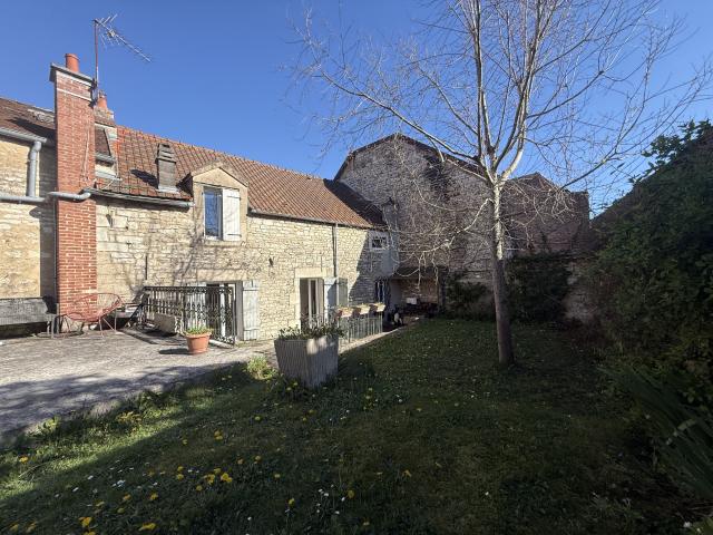 Maison vente à Montbard