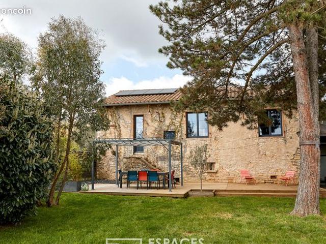 Maison vente à Mâcon, Sancé