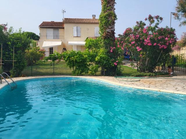 Maison vente à Cayades, Tarascon