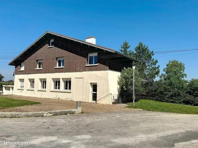Maison vente à Pontarlier, Métabief