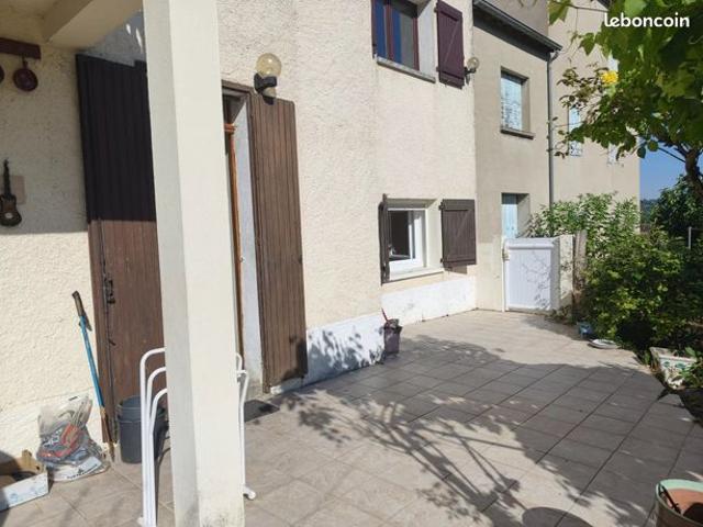 Maison vente à Mende, Saint-juéry