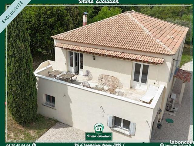 Maison vente à Carpentras, Uchaux