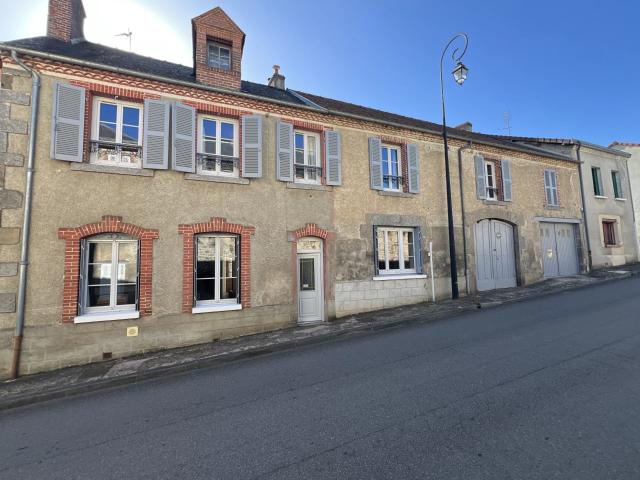 Maison vente à Bellac, Magnac-laval