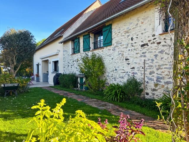 Maison vente à Château-Gontier, Ballée