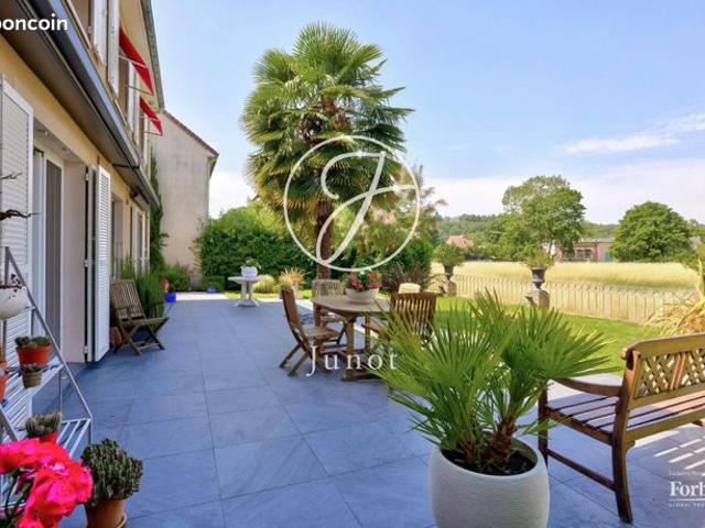 Maison vente à Saint-Germain-en-Laye, Croissy-sur-seine