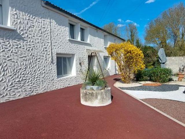 Maison vente à Rochefort, Ardillières