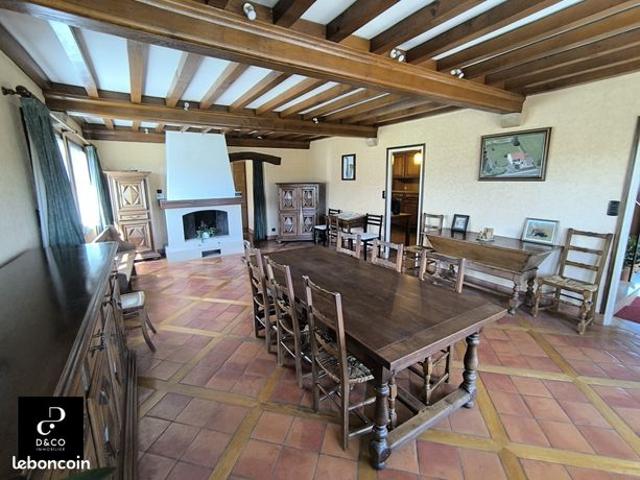 Maison vente à Mâcon, La Roche-vineuse