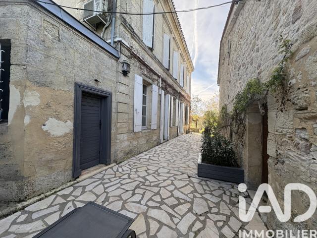 Maison vente à Peroutet, Francs