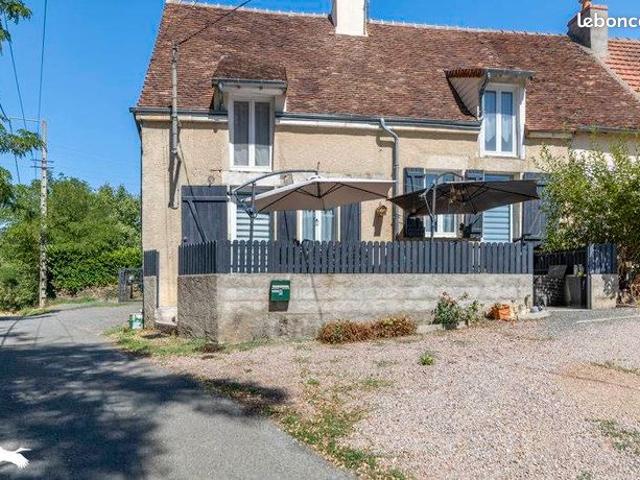 Maison vente à La Châtre, Montgivray