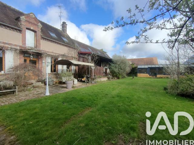 Maison vente à Sens, Courgenay