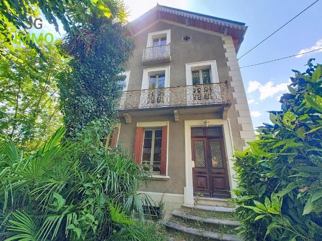 Maison vente à Bagnères-de-Bigorre, Izaourt