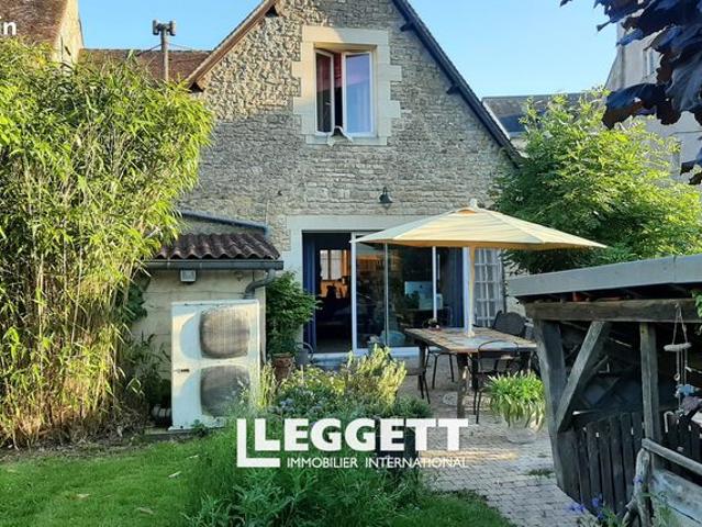 Maison vente à Alençon, Essay
