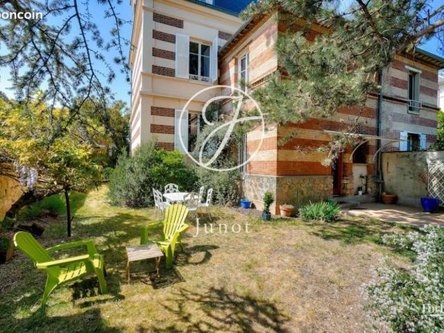 Maison vente à Saint-Germain-en-Laye, Le Vésinet