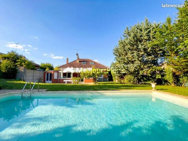 Maison vente à Saint-Germain-en-Laye, Le Pecq